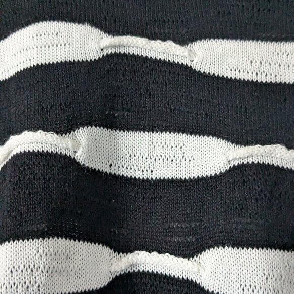 IZ Byer black and white striped sweater - Picture 5 of 7